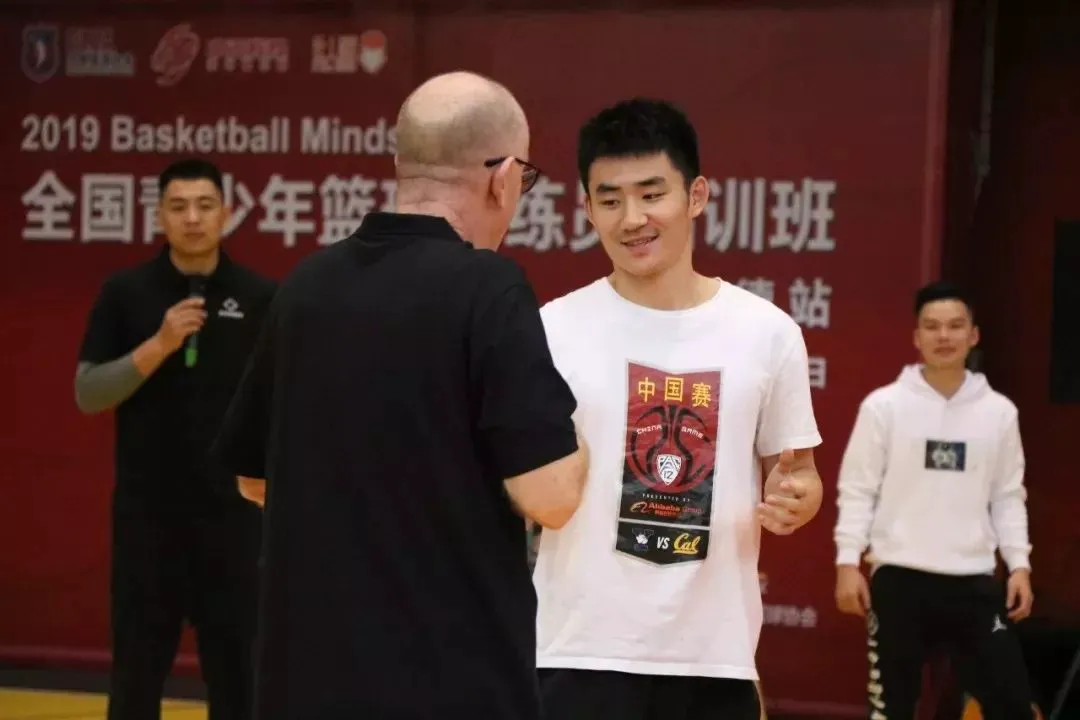 篮球体能趣味训练十法是什么_0